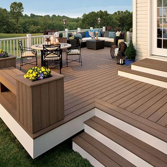 custom span>decks /span>