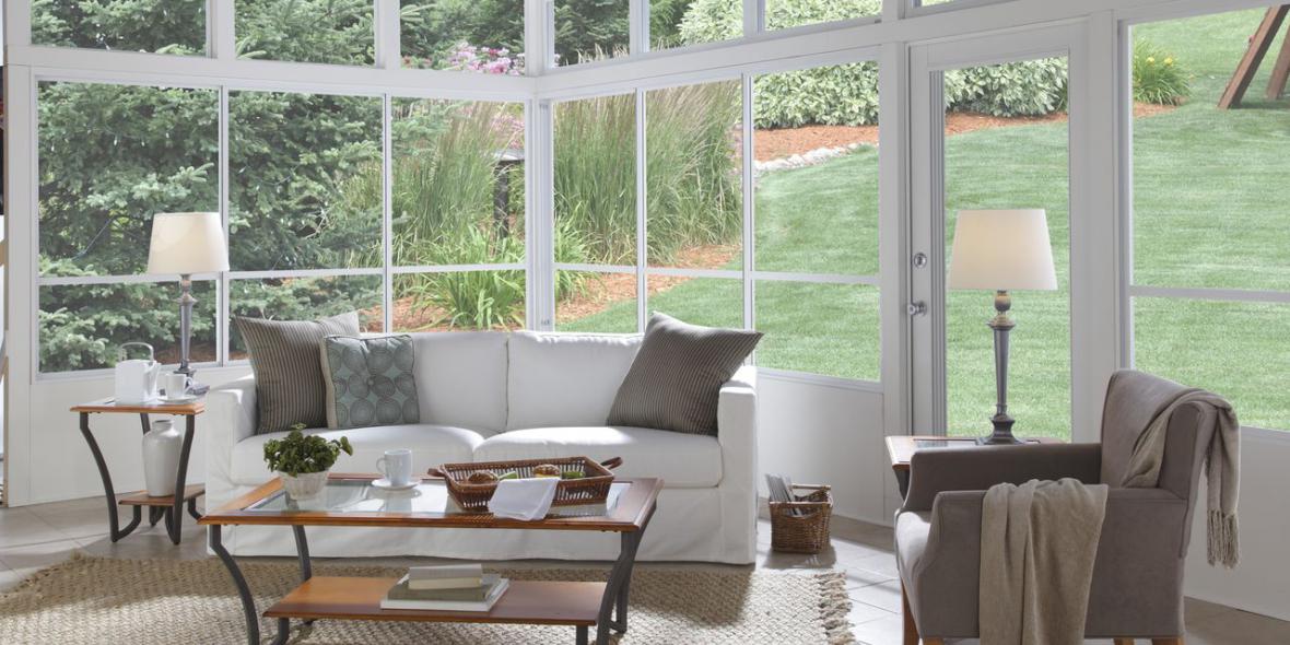 Eze-Breeze® Vinyl Enclosures Pooler | Express Sunrooms